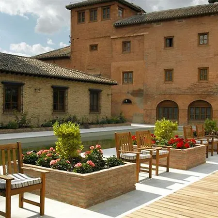 Hotel De 4*