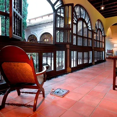 De Hotel 4*