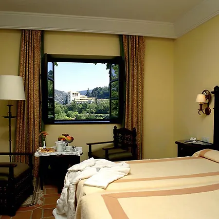 Hotel De 4*