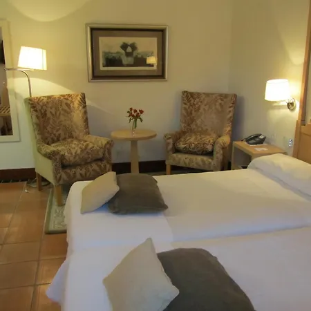 De 4* Гранада